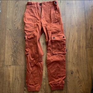 Wondery Isabel 2.0 outdoor pants hiking orange XS short